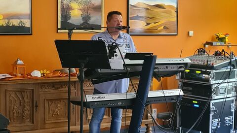 „Füreinander unterwegs – 75 musikalische Begegnungen“