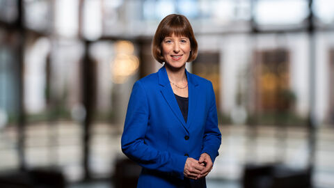 Heike Hofmann Portraitfoto von Heike Hofmann