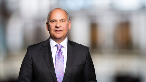 Prof. Dr. Roman Poseck Portraitfoto von Prof. Dr. Roman Poseck