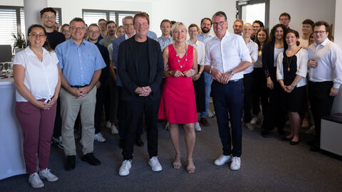 KI-Lab in Darmstadt Digitalministerin Sinemus im KI-Lab in Darmstadt