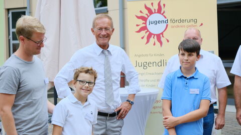Axel Wintermeyer besucht das Projekt „Jugendgerechter Landkreis Gießen“